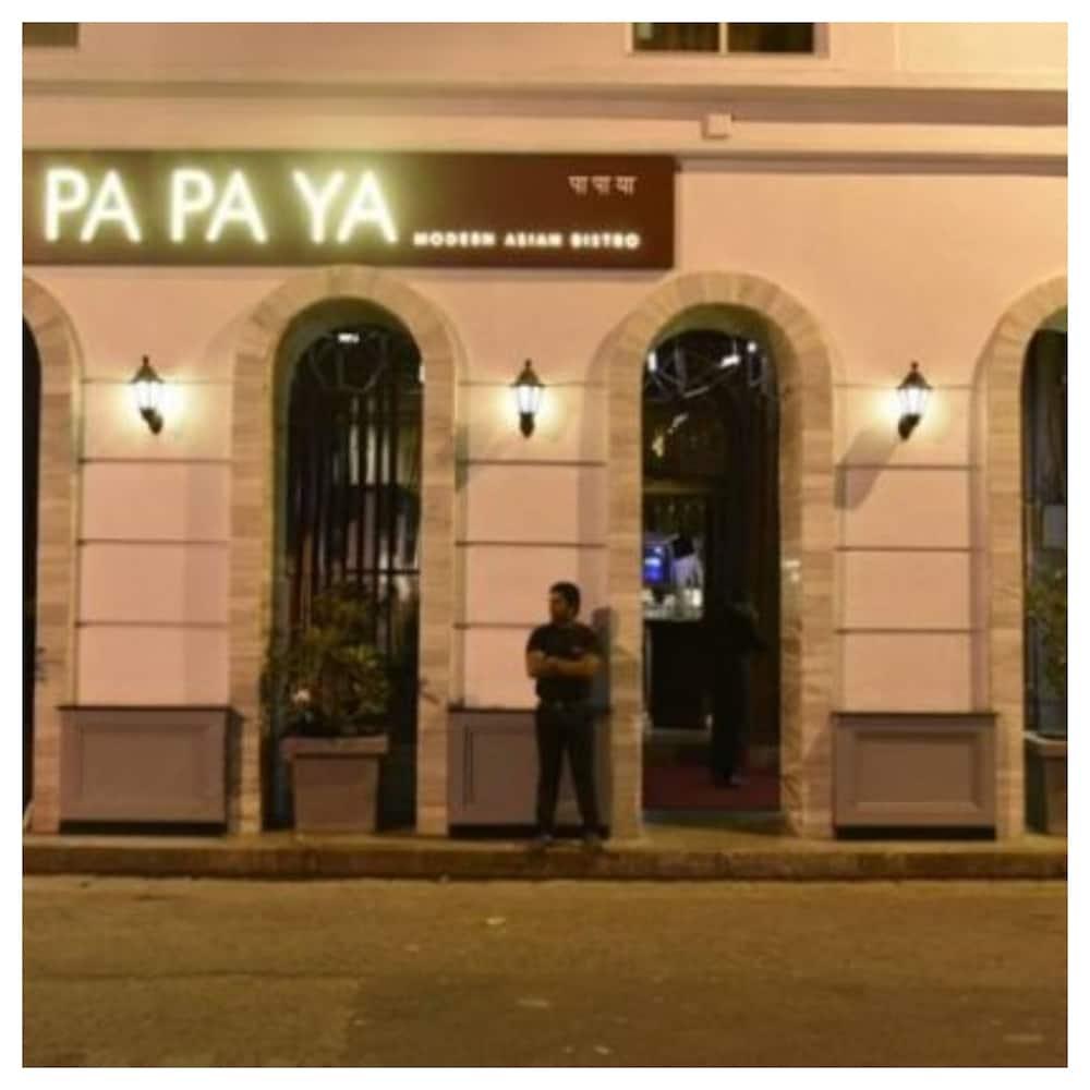 Hotel Diplomat, Colaba Mumbai Bagian luar foto